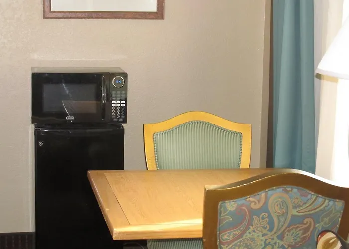 Hotel Super 8 By Wyndham La Lafayette