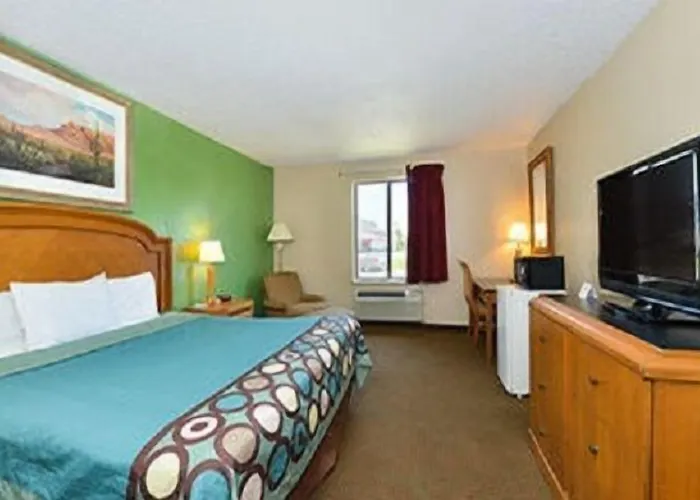 Super 8 By Wyndham La Hotel Lafayette